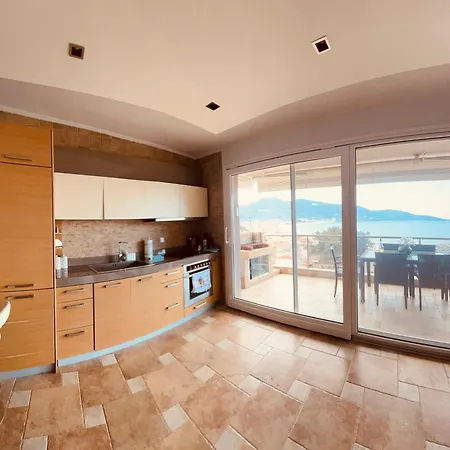 Golden Sea View -thasos House Villa *